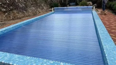 Автоматичне покриття для басейну